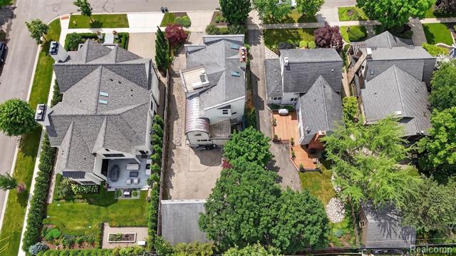 Builiding view seventy eight for 750 Hazelwood, Birmingham, MI. 48009