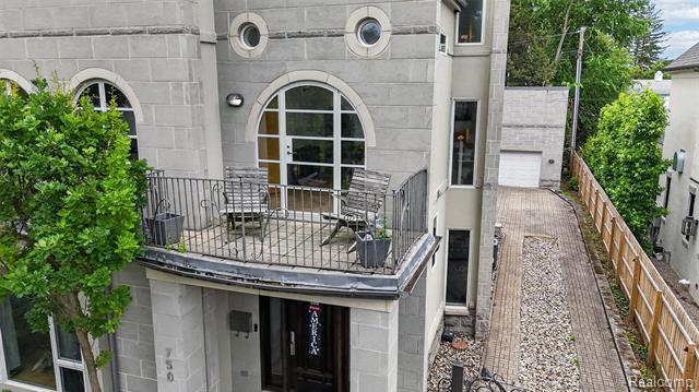 Builiding view sixty two for 750 Hazelwood, Birmingham, MI. 48009