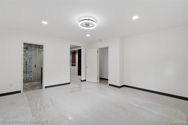 Builiding view nineteen for 4190 Valley Forge, Bloomfield Hills, MI. 48301