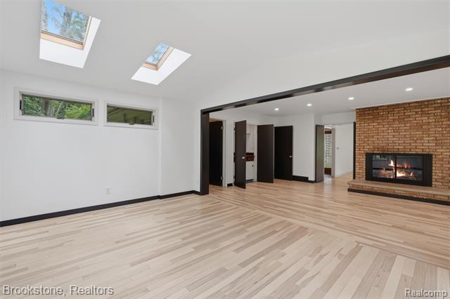 Builiding view seventeen for 4190 Valley Forge, Bloomfield Hills, MI. 48301
