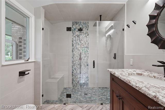 Builiding view twenty one for 4190 Valley Forge, Bloomfield Hills, MI. 48301