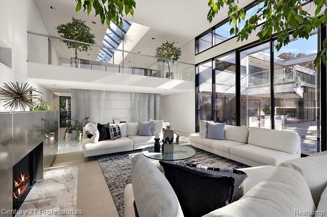 Builiding view fourteen for 5904 Wing Lake, Bloomfield Hills, MI. 48301