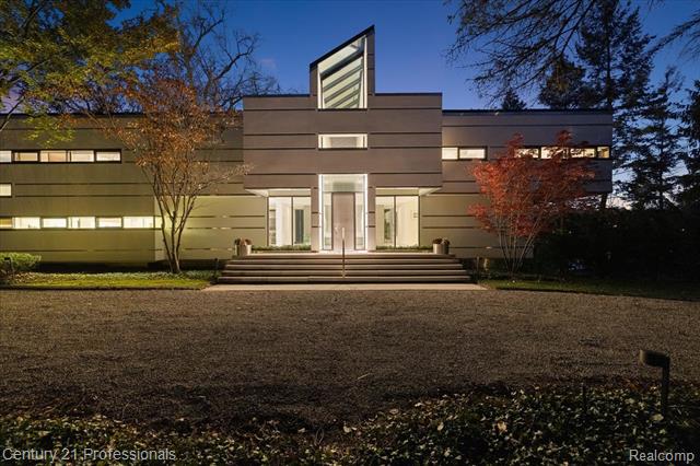 Builiding view seven for 5904 Wing Lake, Bloomfield Hills, MI. 48301