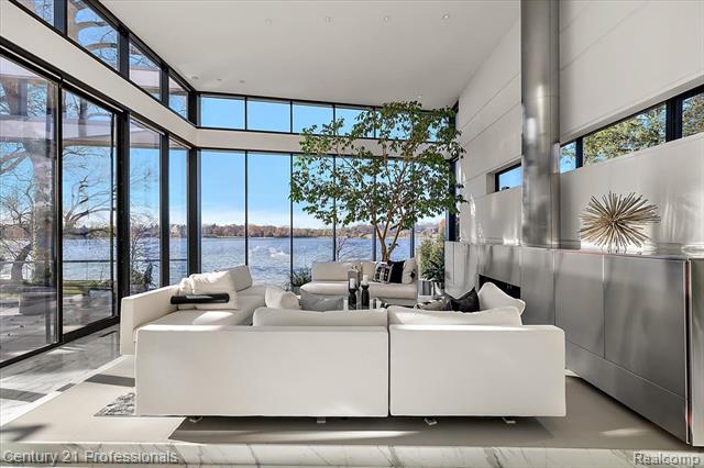 Builiding view twelve for 5904 Wing Lake, Bloomfield Hills, MI. 48301