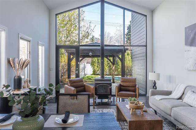 Builiding view four for 1834 Fairview, Birmingham, MI. 48009