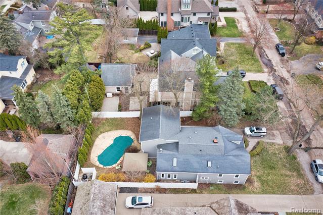 Builiding view seventy four for 1834 Fairview, Birmingham, MI. 48009