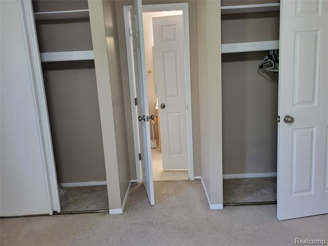Builiding view twenty five for 5791 Beauchamp, West Bloomfield, MI. 48322