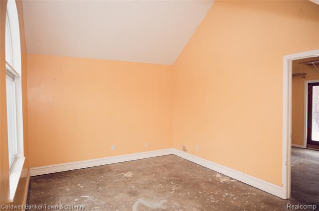 Builiding view four for 1733 Westwood, Troy, MI. 48083