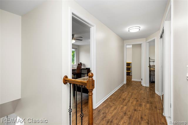 Builiding view twenty for 5651 Warrenshire, West Bloomfield, MI. 48322