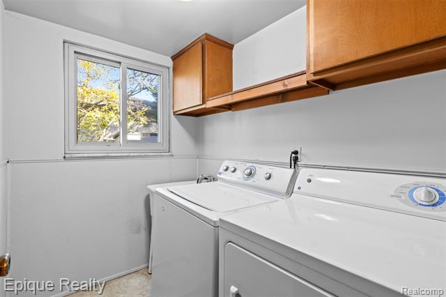 Builiding view eleven for 2846 Teasdale, Troy, MI. 48083