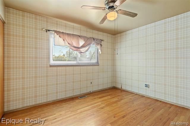 Builiding view thirteen for 2846 Teasdale, Troy, MI. 48083