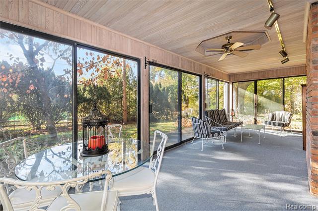 Builiding view forty five for 4597 Broughton, Bloomfield Hills, MI. 48301