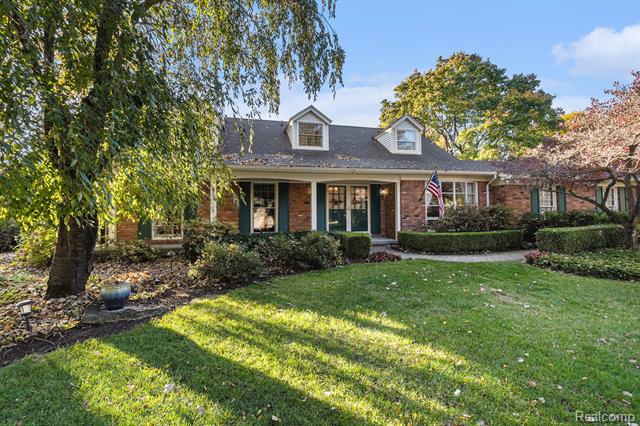 Builiding view four for 4597 Broughton, Bloomfield Hills, MI. 48301