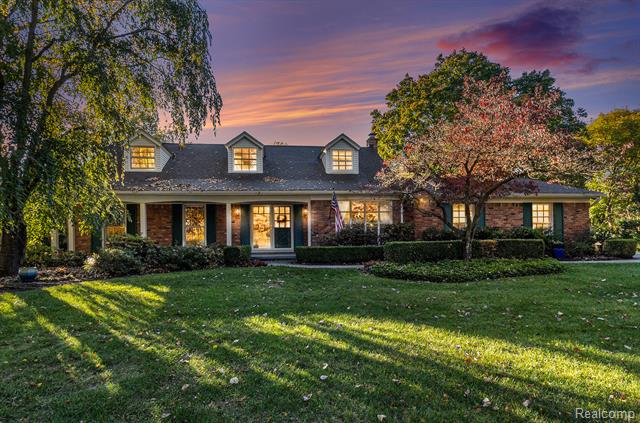 Builiding view one for 4597 Broughton, Bloomfield Hills, MI. 48301