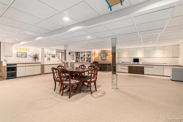 Builiding view thirty eight for 4597 Broughton, Bloomfield Hills, MI. 48301