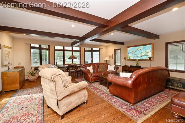 Builiding view nineteen for 680 Wimbleton, Birmingham, MI. 48009