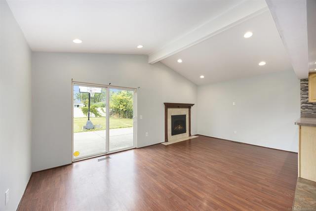 Builiding view six for 2987 Chesterfield, Troy, MI. 48083