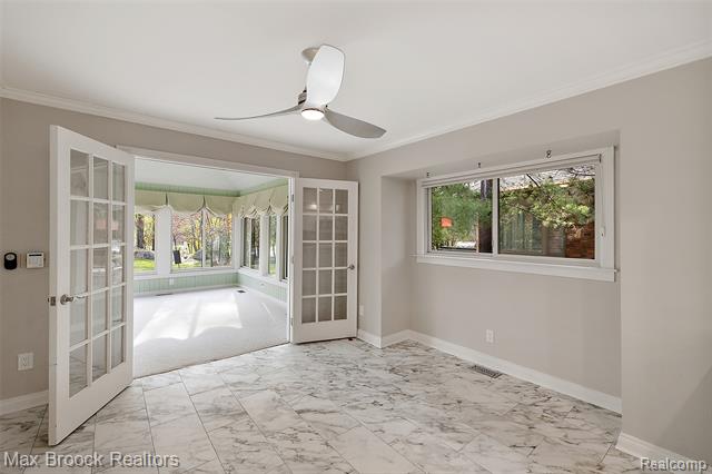 Builiding view nine for 3673 York, Bloomfield Hills, MI. 48301