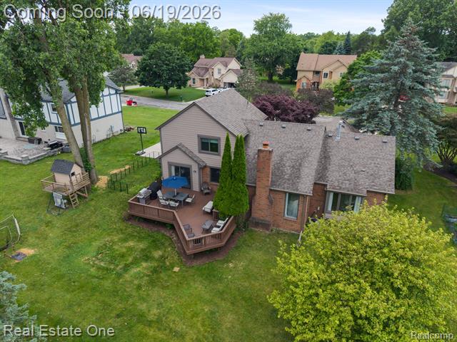 Builiding view fifty two for 5277 Waterview, West Bloomfield, MI. 48323