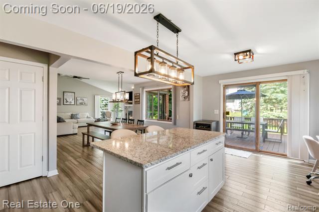 Builiding view nineteen for 5277 Waterview, West Bloomfield, MI. 48323