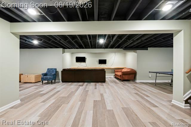 Builiding view thirty six for 5277 Waterview, West Bloomfield, MI. 48323