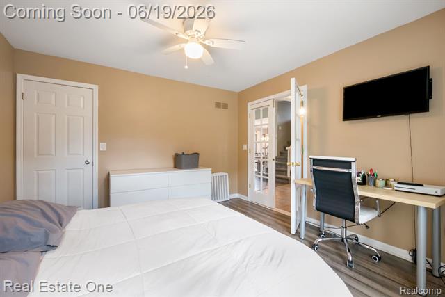 Builiding view twenty three for 5277 Waterview, West Bloomfield, MI. 48323