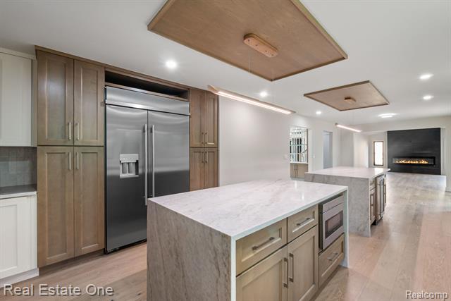 Builiding view twelve for 1683 Mark Hopkins, Bloomfield Hills, MI. 48302