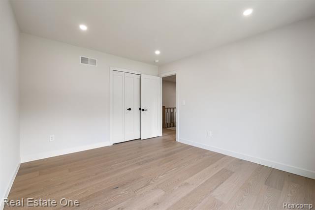 Builiding view twenty six for 1683 Mark Hopkins, Bloomfield Hills, MI. 48302