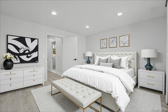 Builiding view thirty four for 4117 Marlwood, West Bloomfield, MI. 48323