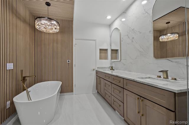 Builiding view twenty nine for 4117 Marlwood, West Bloomfield, MI. 48323