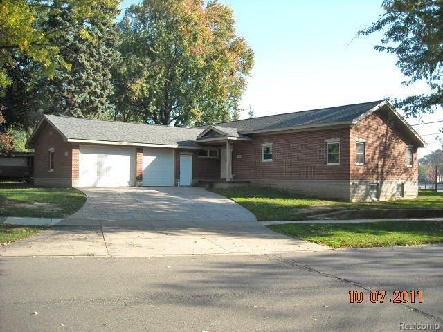 front view for 854 Brooklawn Rd, Troy, Mi. 48084