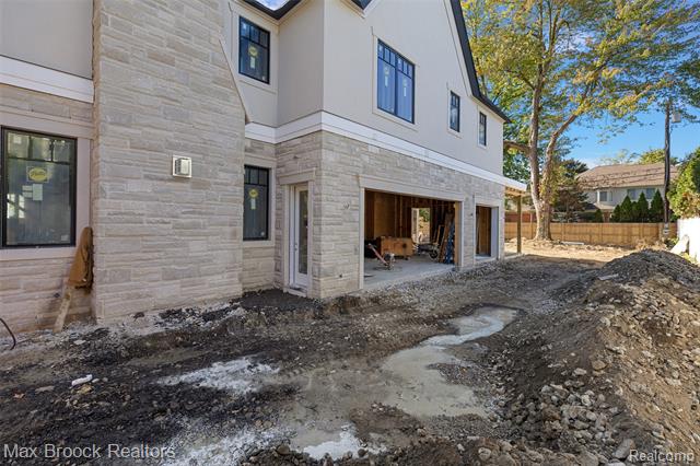 Builiding view four for 1183 Puritan, Birmingham, MI. 48009