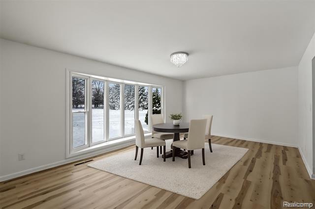 Builiding view seven for 5570 Forman, Bloomfield Hills, MI. 48301