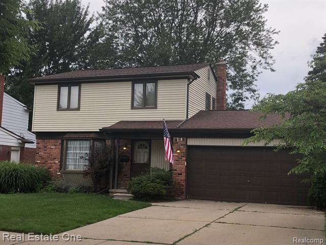 front view for 2115 Atlas Dr, Troy, Mi. 48083