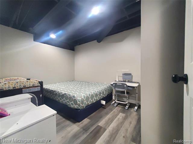 Builiding view twenty three for 1223 Kirts, Troy, MI. 48084