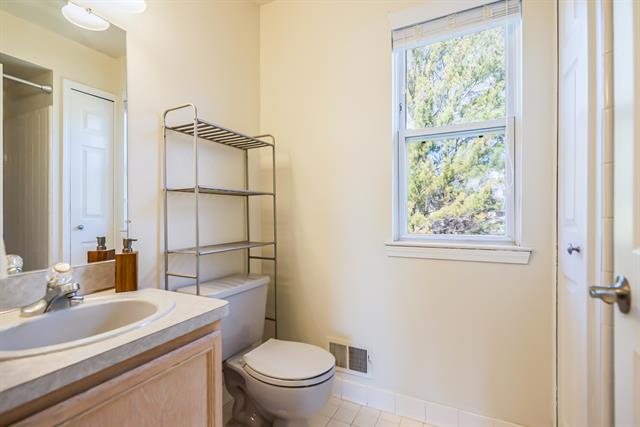 Builiding view twenty seven for 2151 Brinston, Troy, MI. 48083