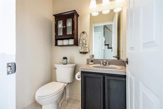 Builiding view twenty for 2151 Brinston, Troy, MI. 48083