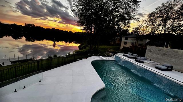 Builiding view four for 5116 West Bloomfield Lake, West Bloomfield, MI. 48323