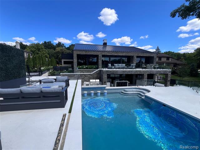 Builiding view nine for 5116 West Bloomfield Lake, West Bloomfield, MI. 48323