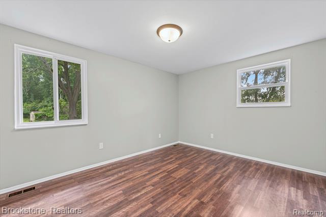 Builiding view thirty six for 5652 Tequesta, West Bloomfield, MI. 48323