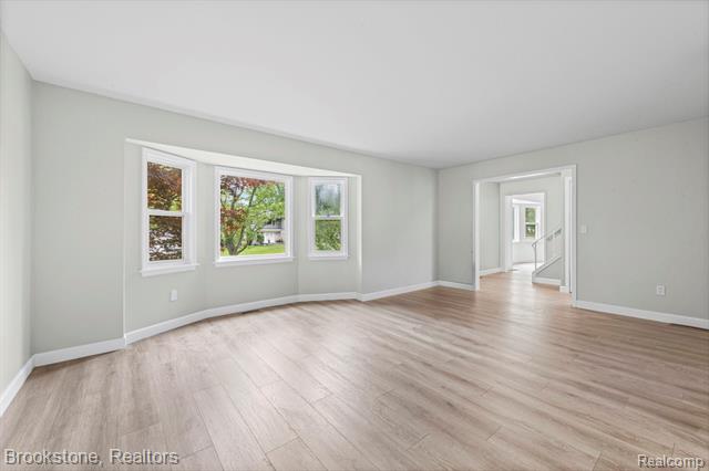 Builiding view twenty three for 5652 Tequesta, West Bloomfield, MI. 48323