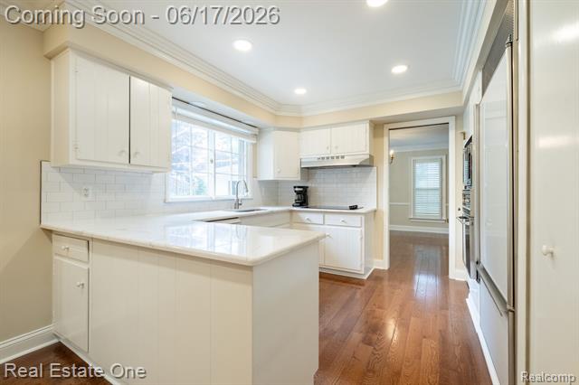Builiding view eleven for 1632 Spotswood, Bloomfield Hills, MI. 48302