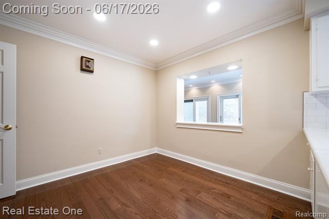 Builiding view nineteen for 1632 Spotswood, Bloomfield Hills, MI. 48302