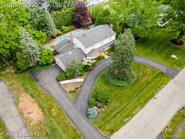 Builiding view three for 1632 Spotswood, Bloomfield Hills, MI. 48302
