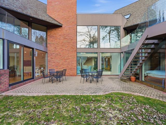Builiding view eighty one for 4708 Buckby Cross, Bloomfield Hills, MI. 48302