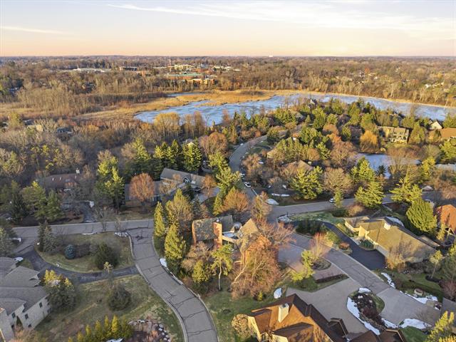 Builiding view eighty three for 4708 Buckby Cross, Bloomfield Hills, MI. 48302