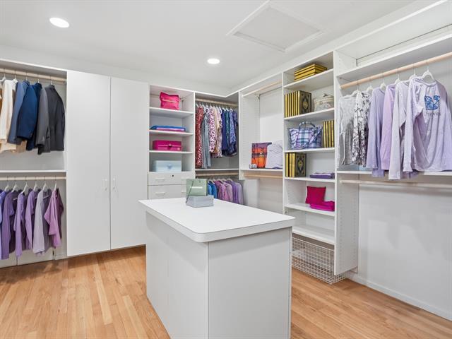 Builiding view thirty five for 4708 Buckby Cross, Bloomfield Hills, MI. 48302
