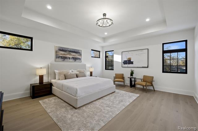 Builiding view eighteen for 2840 Bolingbroke, Troy, MI. 48084