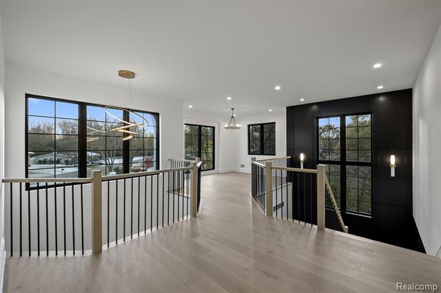 Builiding view seventeen for 2840 Bolingbroke, Troy, MI. 48084