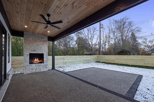 Builiding view thirty eight for 2840 Bolingbroke, Troy, MI. 48084